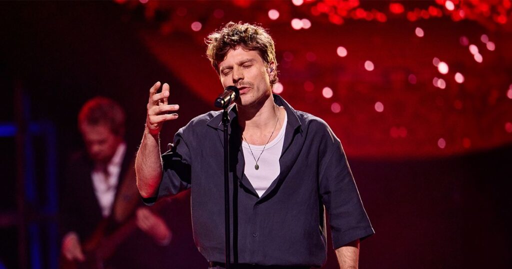 Charl Zingt Shaffy een ode aan Ramses Shaffy, gezongen door Charl Delemarre in Noord-Holland