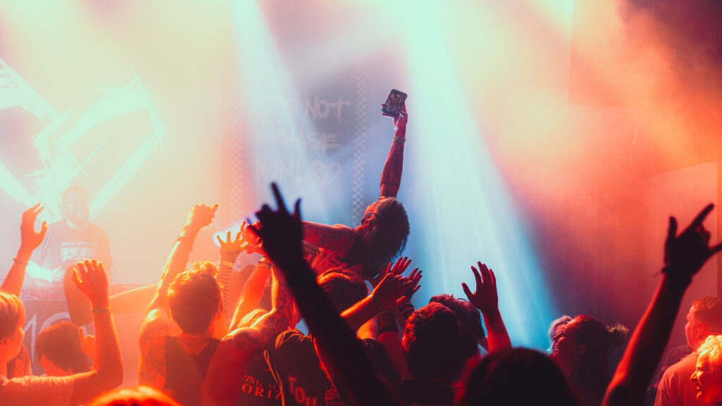 Emo Night Mainland in Noord-Holland