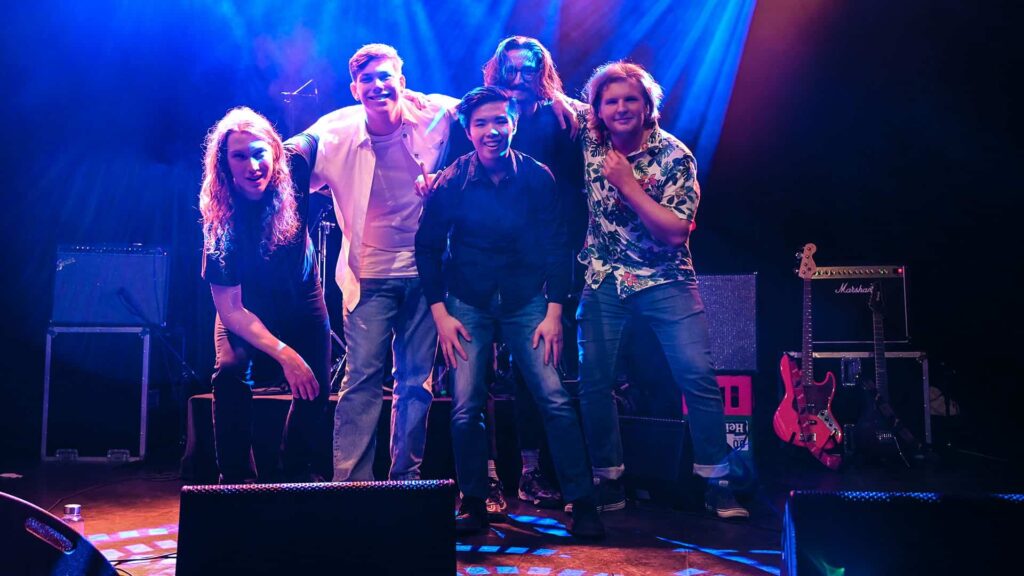 Muziekcafe Marieke Duin, Angry Young Men & P3 Huisband in Noord-Holland