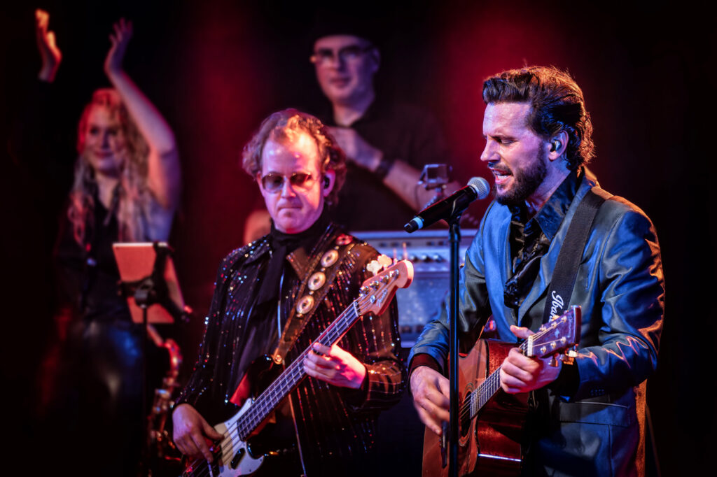 Bouke & The Elvis Matters Band in Noord-Holland