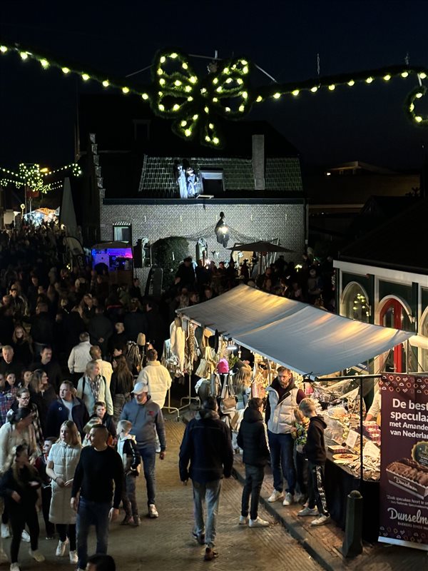 Halloweenmarkt Hippolytushoef — markt-eten in Noord-Holland