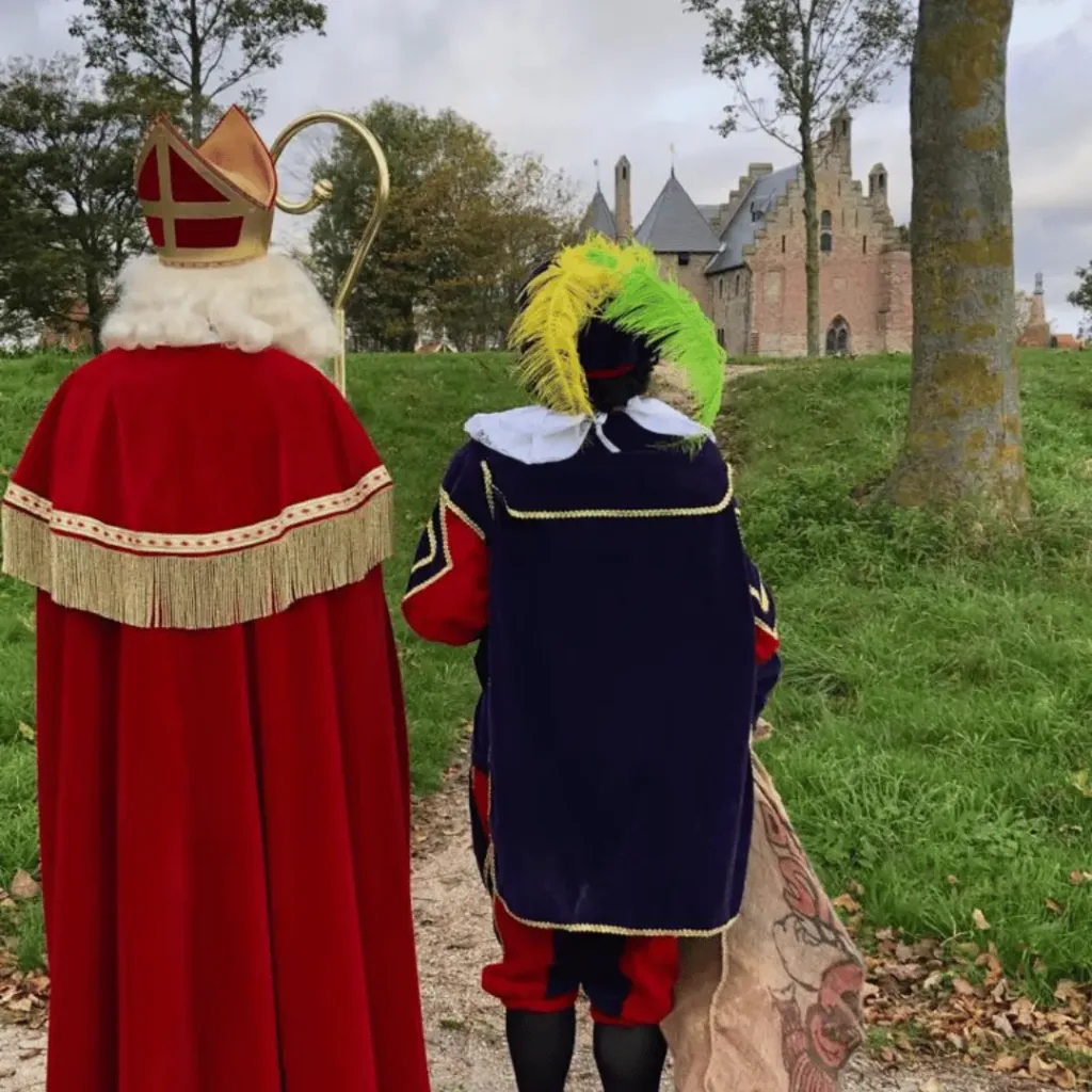 Sinterklaasspeurtocht: vul het grote boek in Medemblik